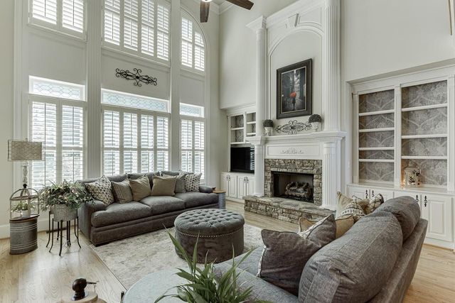 2930 Aquitania Lane, Cumming, GA 30040