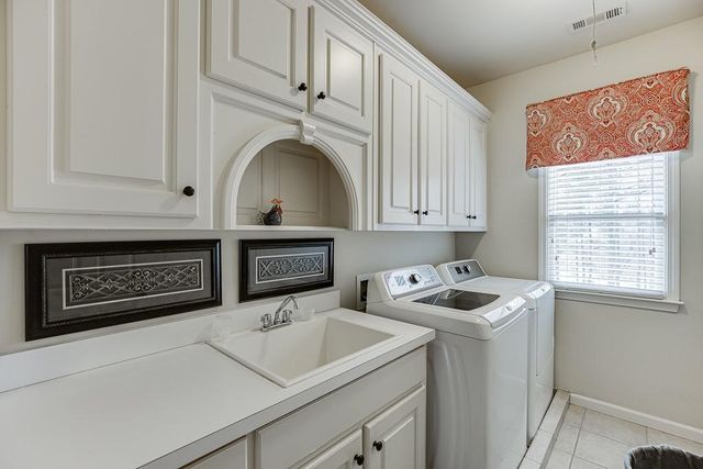 2930 Aquitania Lane, Cumming, GA 30040