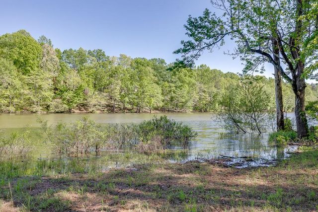 2930 Aquitania Lane, Cumming, GA 30040