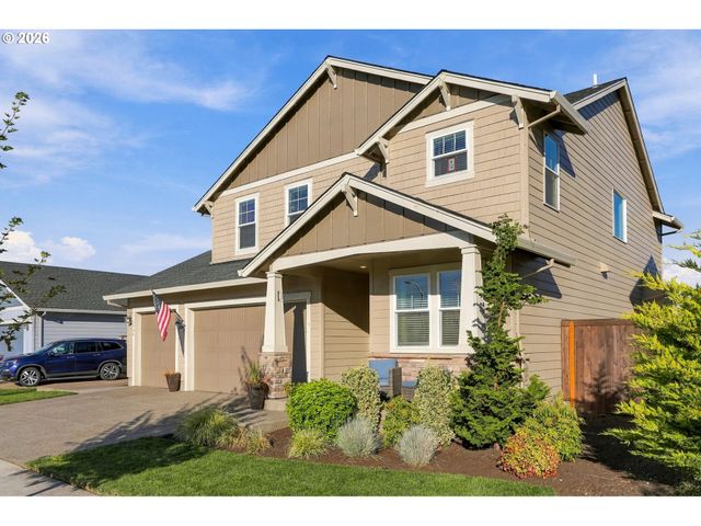 1746 N HYSSOP St, Canby, OR 97013