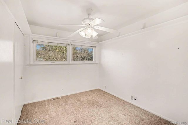 7251 Cottonwood Knoll, West Bloomfield Charter Township, MI 48322