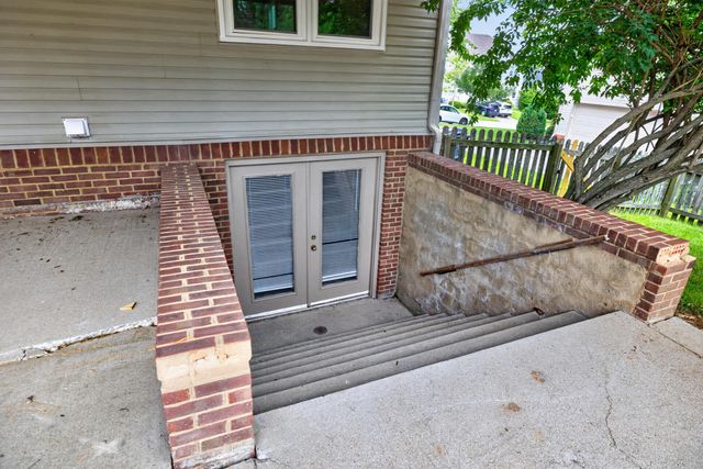 4168 Watertrace Drive, Lexington, KY 40515