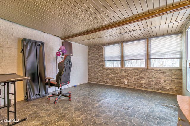 95 Johnston Avenue, Cohoes, NY 12047