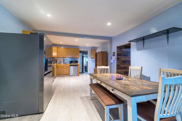 95 Johnston Avenue, Cohoes, NY 12047