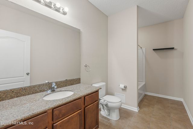 4679 PINE LAKE Drive, Middleburg, FL 32068