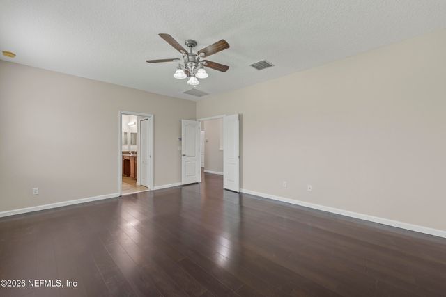 4679 PINE LAKE Drive, Middleburg, FL 32068