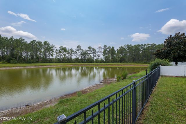4679 PINE LAKE Drive, Middleburg, FL 32068