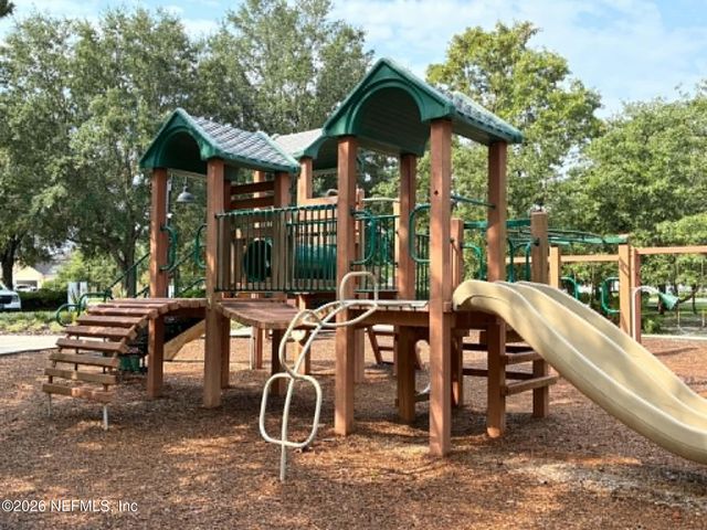 4679 PINE LAKE Drive, Middleburg, FL 32068