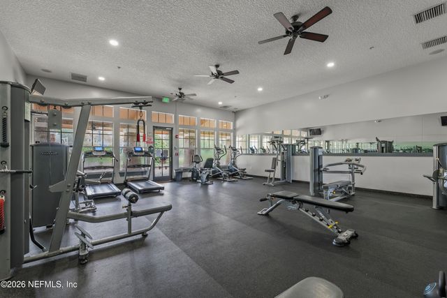 4679 PINE LAKE Drive, Middleburg, FL 32068