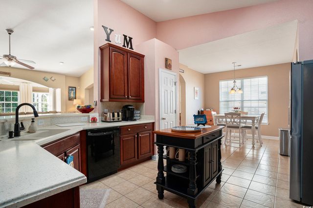 508 Vermillion Dr., Little River, SC 29566