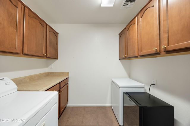 62574 E Northwood Road, Tucson, AZ 85739