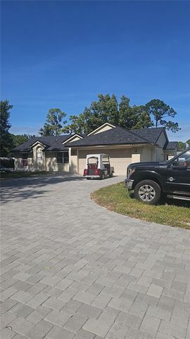 16311 E Secretariat Dr, Loxahatchee, FL 33470