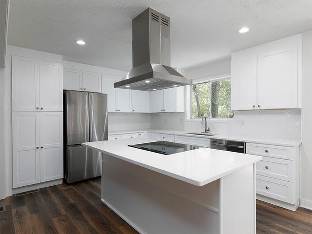 2506 Kingsley Drive NE, Marietta, GA 30062