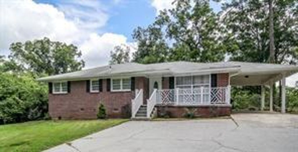 2677 Clairmont NE Road, Atlanta, GA 30329