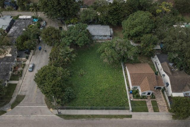 3300 NW 10th Ave, Miami, FL 33127