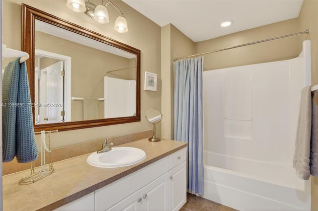 2707 NE 5TH Ave, Other City - In The State Of Florida, FL 33909