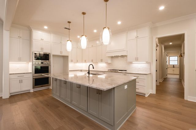 3809 Gordon Rd, Little Rock, AR 72223
