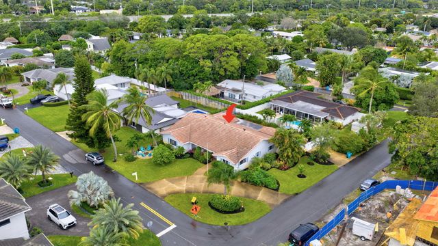 903 SW 28th Avenue, Boynton Beach, FL 33435