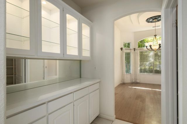 6457 N Selland Avenue, Fresno, CA 93711