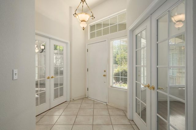 6457 N Selland Avenue, Fresno, CA 93711