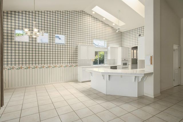 6457 N Selland Avenue, Fresno, CA 93711