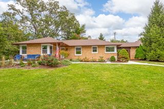 4637 Oakwood Avenue, Downers Grove, IL 60515