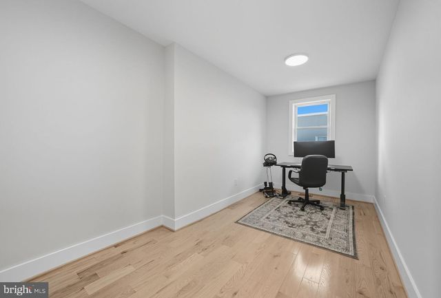 4902 4TH ST NW, Washington, DC 20011