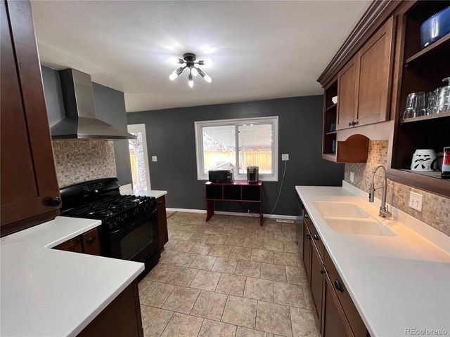 3685 Chase Court, Boulder, CO 80305