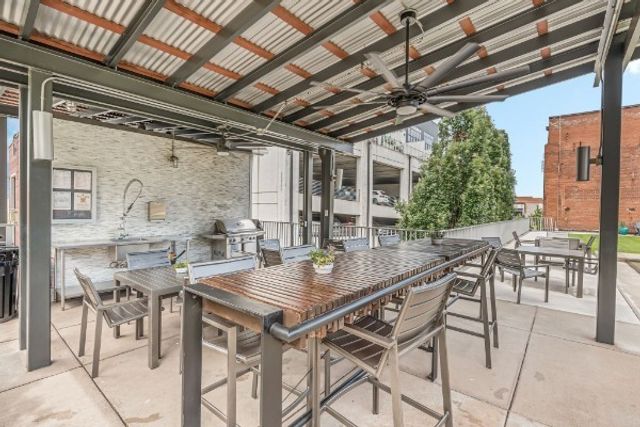 1350 Rosa L Parks Blvd Apt 347, Nashville, TN 37208