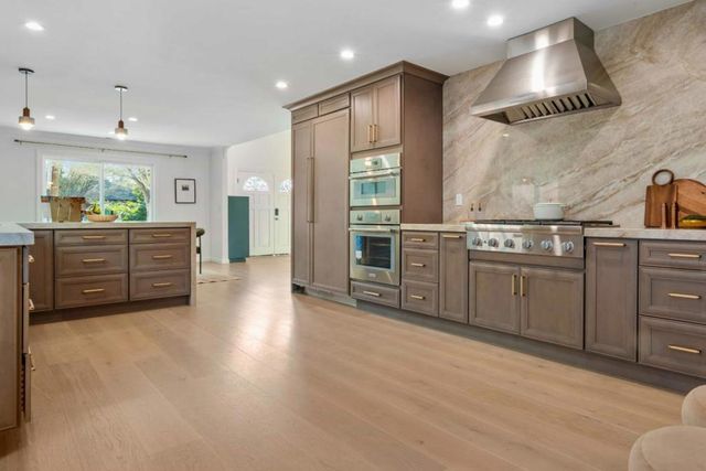 533 Robin Drive, Santa Clara, CA 95050