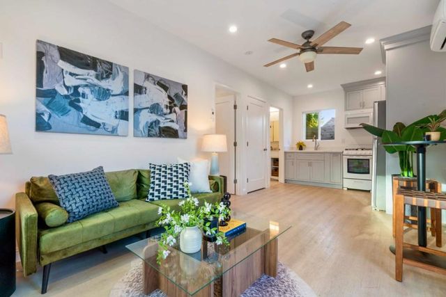 533 Robin Drive, Santa Clara, CA 95050