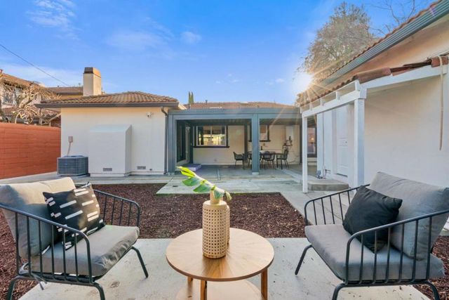 533 Robin Drive, Santa Clara, CA 95050