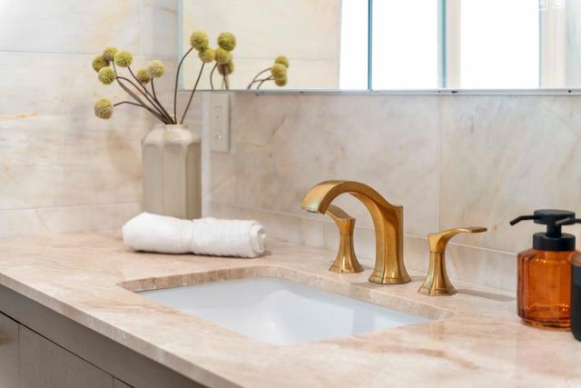 533 Robin Drive, Santa Clara, CA 95050