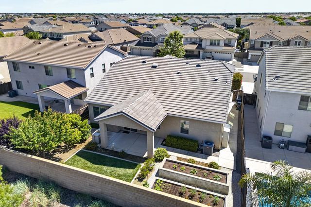 2400 Provincetown Way, Roseville, CA 95747