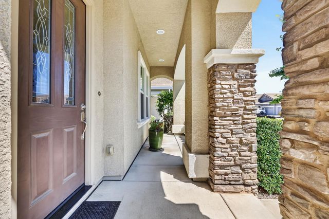 2400 Provincetown Way, Roseville, CA 95747