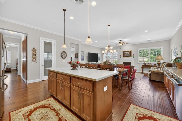 2400 Provincetown Way, Roseville, CA 95747