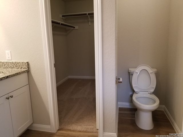213 Hanover Pl, Cibolo, TX 78108