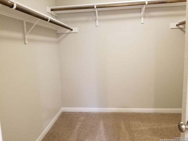 213 Hanover Pl, Cibolo, TX 78108