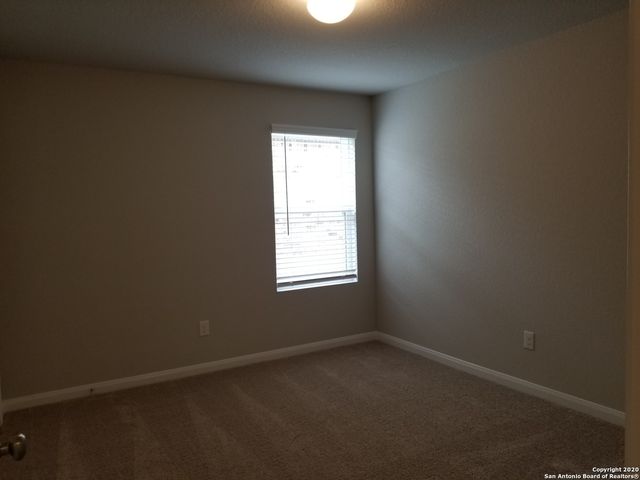 213 Hanover Pl, Cibolo, TX 78108