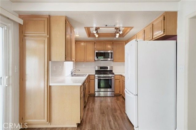 977 Auburn, San Dimas, CA 91773