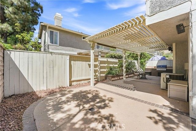 977 Auburn, San Dimas, CA 91773