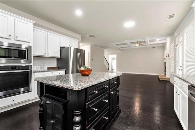 2345 Well Springs Dr, Buford, GA 30519