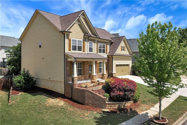 2345 Well Springs Dr, Buford, GA 30519