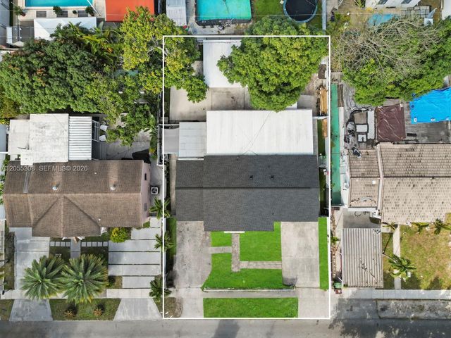 355 W 62nd St, Hialeah, FL 33012