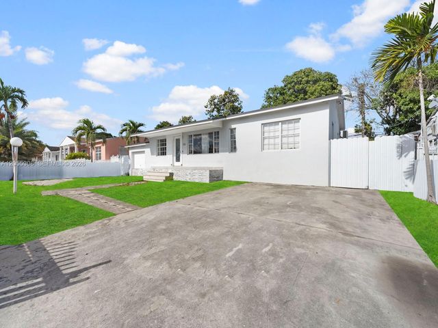 355 W 62nd St, Hialeah, FL 33012