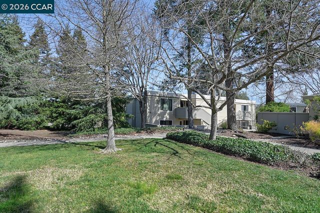 1557 Rockledge Ln 2, Walnut Creek, CA 94595