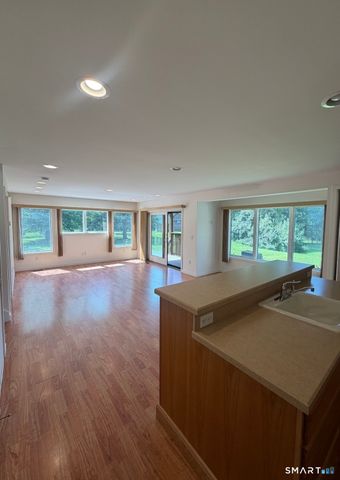 85 Green Hill Road, Madison, CT 06443