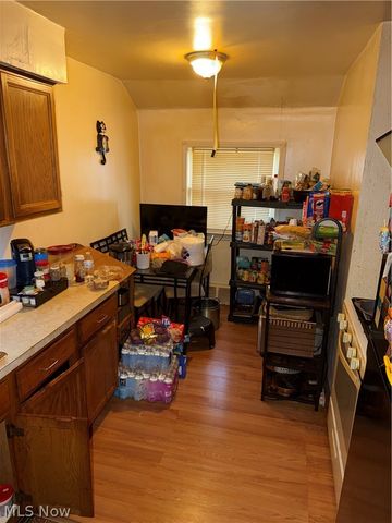 16202 Harvard Avenue, Cleveland, OH 44128