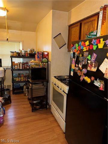 16202 Harvard Avenue, Cleveland, OH 44128