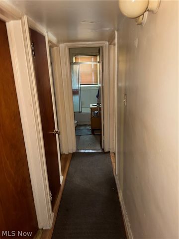 16202 Harvard Avenue, Cleveland, OH 44128